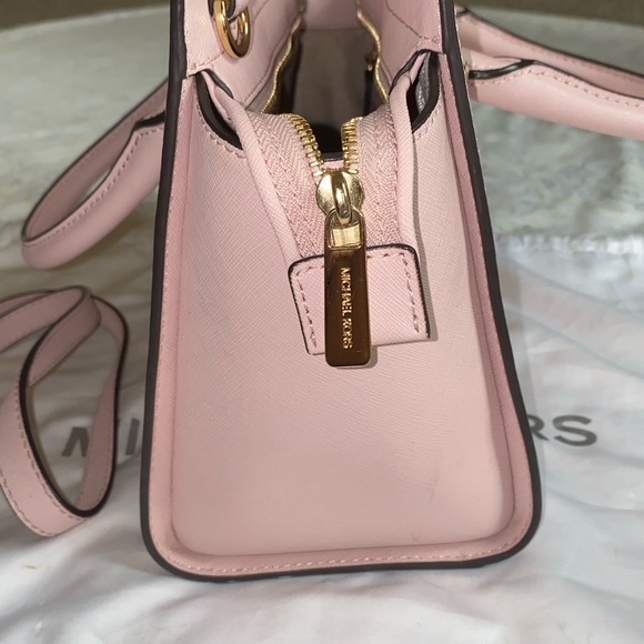 Michael Kor Purse - Picture 5 of 5